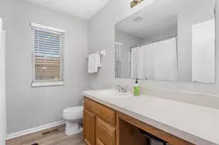 5655 Lotus Ct, Grove City, OH 43123 - Photo 23