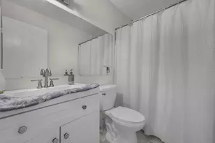 2292 Laurelwood Dr, Columbus, OH 43229 - Photo 21