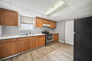 599 S Burgess Ave, Columbus, OH 43204 - Photo 5