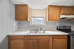 599 S Burgess Ave, Columbus, OH 43204 - Photo 7