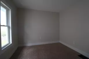 1074 E 15th Ave, Columbus, OH 43211 - Photo 5