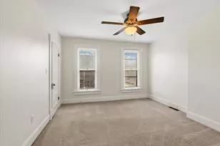 915 Dennison Ave, Columbus, OH 43201 - Photo 17