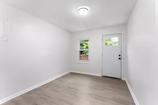 569 Chase Rd, Columbus, OH 43214 - Photo 15