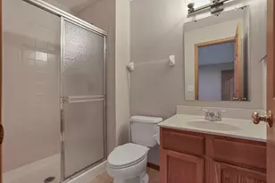 342 W Hunters Dr, Newark, OH 43055 - Photo 19