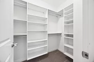 250 Daniel Burnham Square, Columbus, OH 43215 - Photo 31