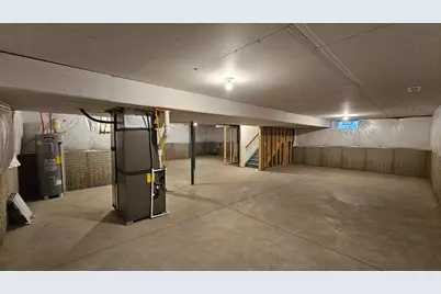 327 Cardinal Point Drive, Delaware, OH 43015 - Photo 29