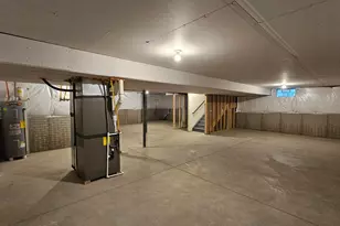 327 Cardinal Pt Dr, Delaware, OH 43015 - Photo 29