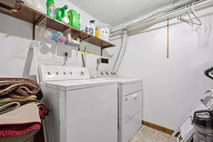 1485 Demorest Rd, Columbus, OH 43228 - Photo 21