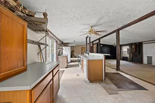 1025 Smokey Hollow Rd, Thurman, OH 45685 - Photo 17