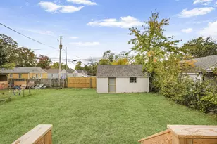 2453 McGuffey Rd, Columbus, OH 43211 - Photo 53