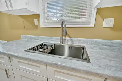 2166 Lexington Avenue, Columbus, OH 43211 - Photo 33