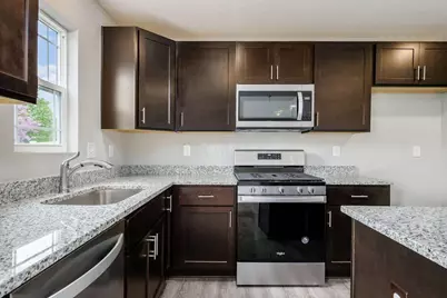 912 Eastern Avenue, Bellefontaine, OH 43311 - Photo 3