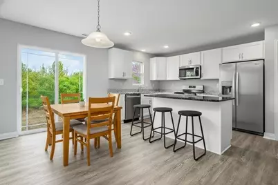 912 Eastern Avenue, Bellefontaine, OH 43311 - Photo 5