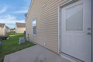 464 Assembly St, Galloway, OH 43119 - Photo 15