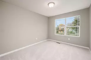 798 S Yearling Rd, Columbus, OH 43213 - Photo 25