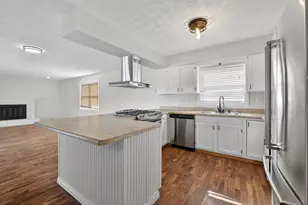 1930 Walnut Hill Park Dr, Columbus, OH 43232 - Photo 15