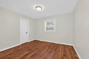 1930 Walnut Hill Park Dr, Columbus, OH 43232 - Photo 13