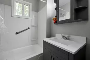 2360 Westwood Dr, Columbus, OH 43204 - Photo 15