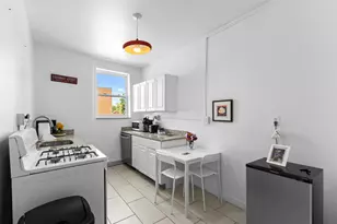 854 N High St, Columbus, OH 43215 - Photo 9