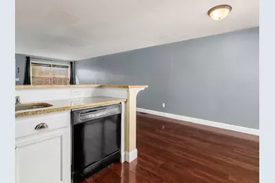 1024 Hartford Village Boulevard, Columbus, OH 43228 - Photo 15