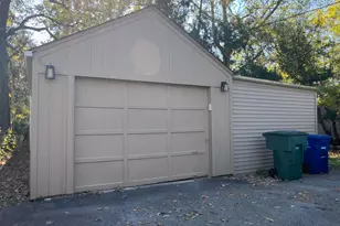 87 Charleston Ave, Columbus, OH 43214 - Photo 17