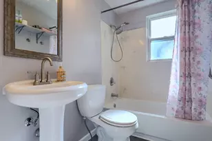 87 Charleston Ave, Columbus, OH 43214 - Photo 11