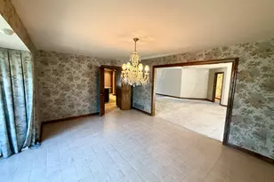 2165 Partlow Dr, Columbus, OH 43220 - Photo 9