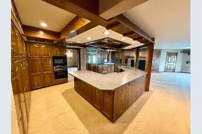 2165 Partlow Drive, Columbus, OH 43220 - Photo 11