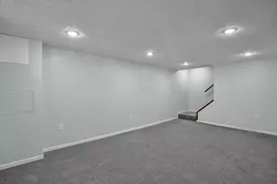 3880 Maidens Larne Dr, Columbus, OH 43221 - Photo 21