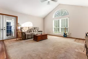 6072 Warbling Ln, Westerville, OH 43081 - Photo 9