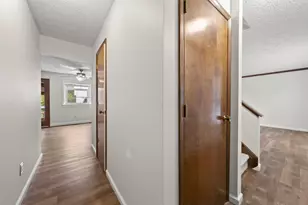 3552 Mountshannon Rd, Columbus, OH 43221 - Photo 5