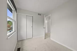 3552 Mountshannon Rd, Columbus, OH 43221 - Photo 29