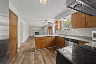 3552 Mountshannon Rd, Columbus, OH 43221 - Photo 11