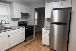 886 Carolyn Ave, Columbus, OH 43224 - Photo 9