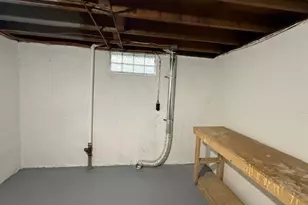 886 Carolyn Ave, Columbus, OH 43224 - Photo 23