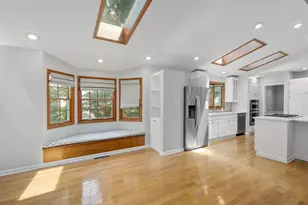 4260 Reedbury Ln, Columbus, OH 43220 - Photo 1