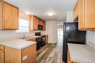 4009 Boyer Ridge Dr, Canal Winchester, OH 43110 - Photo 7