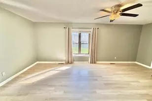 1591 Stephanie Ct, Columbus, OH 43232 - Photo 5