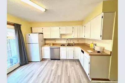 1591 Stephanie Court, Columbus, OH 43232 - Photo 9