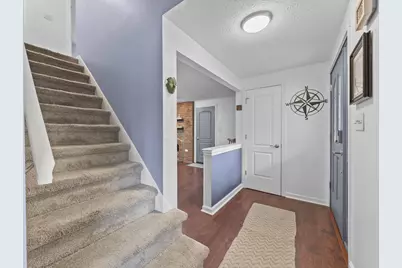 6112 Timberbrook Lane, Columbus, OH 43228 - Photo 5