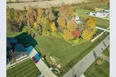 986 Lale Point, Delaware, OH 43015 - Photo 1