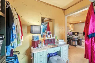 300 Dunbarton Rd, Columbus, OH 43230 - Photo 21