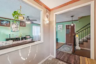 300 Dunbarton Rd, Columbus, OH 43230 - Photo 5