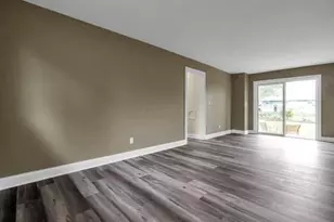 4800 Bourke Rd, Columbus, OH 43229 - Photo 15