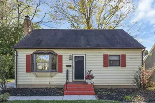 2401 Shrewsbury Rd, Upper Arlington, OH 43221 - Photo 3