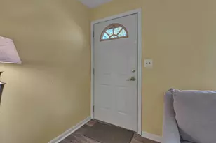 2401 Shrewsbury Rd, Upper Arlington, OH 43221 - Photo 11