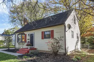 2401 Shrewsbury Rd, Upper Arlington, OH 43221 - Photo 5