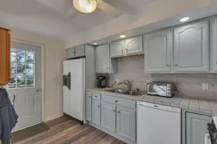 2401 Shrewsbury Rd, Upper Arlington, OH 43221 - Photo 21