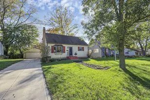 2401 Shrewsbury Rd, Upper Arlington, OH 43221 - Photo 7