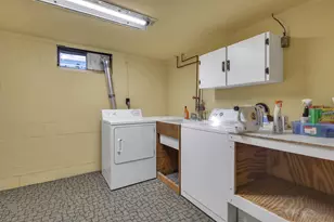 2401 Shrewsbury Rd, Upper Arlington, OH 43221 - Photo 45